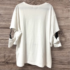 PLYMTONE❤カットアウトスリーブ Tシャツ グラフィックデザイン　Lサイズの画像