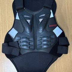 プロテクター
