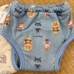 アンパンマントレーニングパンツ6層90
サイズの画像