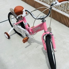 ピンクの自転車 16インチ