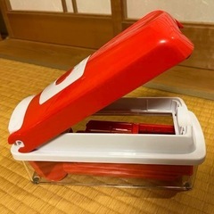 【新品未使用】Genius スライサー 赤の画像