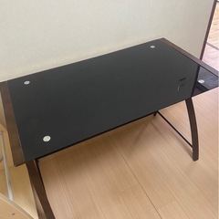 ニトリ　ガラステーブル　展示品　デザインテーブル