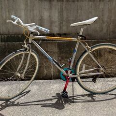クロスバイク自転車