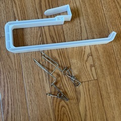 ダイソー収納用品4種　USB付コンセント（3口）の画像