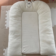 ベビー簡易的なベッド