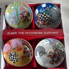 ELMER THE PATCHWORK ELEPHANT洋皿セット
 の画像