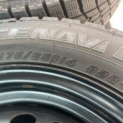 14インチ　鉄チンホイール　4本セット　スタッドレスタイヤ付き　175/65R14の画像
