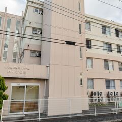 ＼キャリアアップをサポートします／併設施設への訪問だから安心！経験が活かせる！介護福祉士の画像