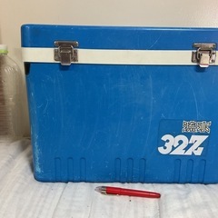 ☺️クーラーBOX  A 流氷32Z 29✖️49✖️38cm ...