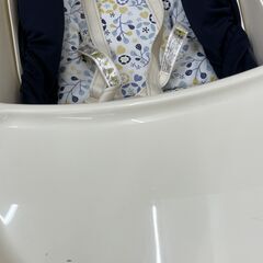 ij2402HI combi コンビ ベビーステーション ラック＆チェア 新生児から4歳 ベビー用品 赤ちゃん ハイローチェア 手動 高さ調節機能の画像