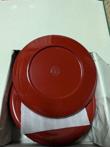 琉球漆器 (hikaru han) 宜野湾の食器《和皿》の中古あげます