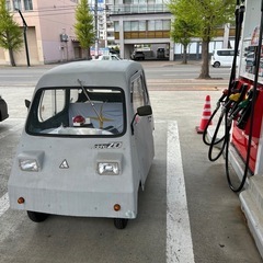 ミニカー、旧いスクーター仲間