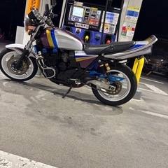 xjr400