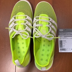 お値下げ新品adidasレディースシューズ