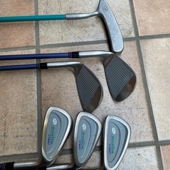 ゴルフクラブセット（レディース）の画像