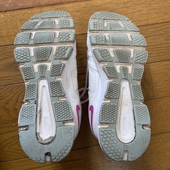 NIKEレディースシューズの画像