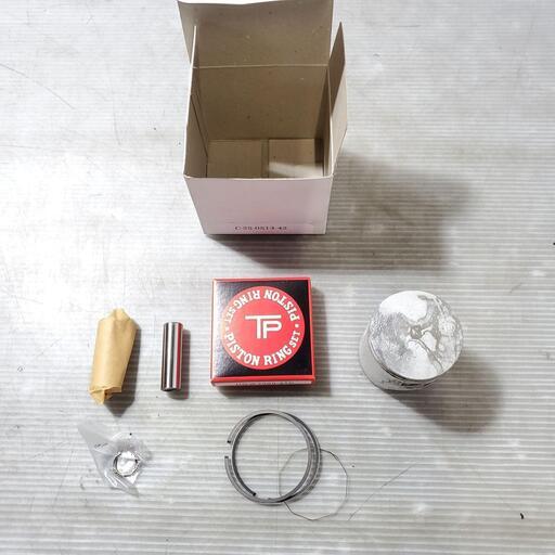 ホンダ HONDA純正 未使用 リード90 ピストンSET HF05 部品