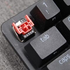 RAZER ゲーミングキーボード HUNTSMAN MINI RZ03-0339 リニアオプティカルスイッチ(赤) 入力確認済み 日本語配列 テンキーレス レーザー 札幌市 清田区 平岡の画像