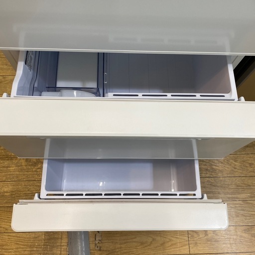 ?人気?AQUA 2022年式 272L冷蔵庫 AQR-SV27MW-1 ホワイト 耐熱テーブル ファミリー 料理 右開き No597