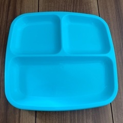 プレート4枚　食器6枚セットの画像