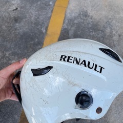 ヘルメット半キャップ