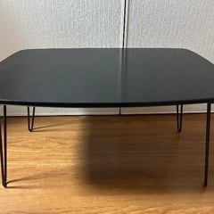 折りたたみ机
