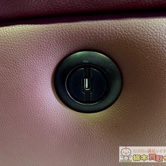 電動リクライニングソファ 3人掛け レザー レッド リクライニング機能 USB端子付き ニトリの画像