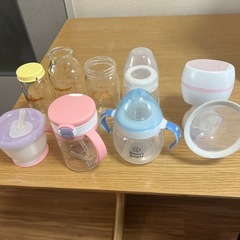 哺乳瓶、ストローマグ、搾乳器まとめ売り
