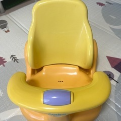 アップリカ　バスチェア