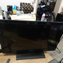 2011年製　東芝レグザ