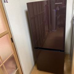 Hisense 2ドア冷凍冷蔵庫 154L HR-G1501 2019年製 黒