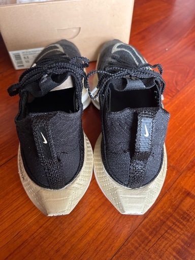 Nike airzoom アルファフライネクスト% カーボンプレート