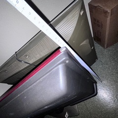 液晶テレビ
