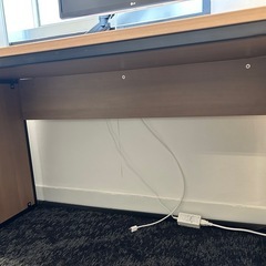 オフィスデスク
の画像