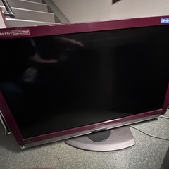 液晶テレビ