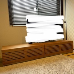 テレビボード　大型