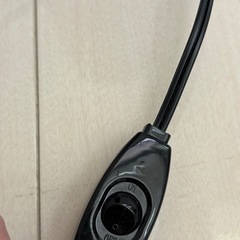 引き渡し予定者確定　ファブリック  ライト 電気の画像