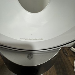 Dyson(ダイソン) 空気清浄機 扇風機 ヒーター Dyson Purifier Hot + Cool™ Gen1 空気清浄ファンヒーター サーキュレーター (HP10 WW) ホワイト／ホワイト 【空気をきれいにしながら、涼しく】の画像