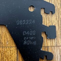 薄型スチール棚セット BR50 2段可変式 ブラック W120cm 店舗什器 ディスプレイラック プライスレール対応 業務用陳列棚 スチール製粉体塗装 中古品 大量在庫ありの画像