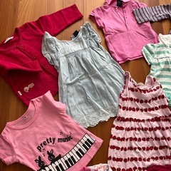 子供服　女の子　ミッフィ　パジャマ　ワンピース　スカート　GAP　90サイズの画像
