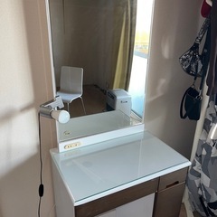 ドレッサー
