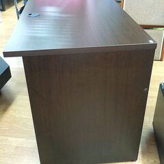 オフィスデスク 幅100cm Z-RFPLD-1060W2 ノルムシリーズ 木製デスク 配線穴あり シンプル 机 西岡店の画像
