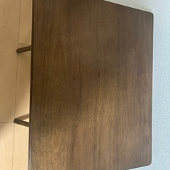 【引き渡し決定しました】 折りたためる1人用テーブルの画像
