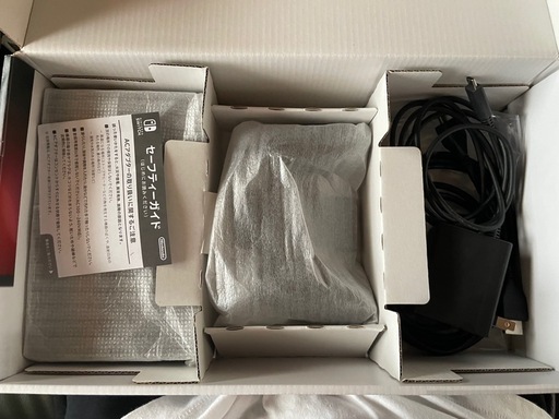 ニンテンドー　Nintendo Switch グレー