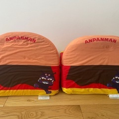アンパンマン　チェア　左のみ　右は売り切れの画像