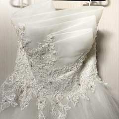 AIMER ウェディングドレス Aライン　9号 AIMER ウェディングドレス Aライン 9号