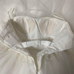 AIMER ウェディングドレス Aライン　9号 AIMER ウェディングドレス Aライン 9号