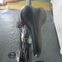 E299★17800円★　折りたたみクロスバイク中古自転車【シボレー　黒　700C　42㎝ 】の画像