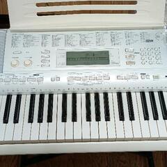 0514-112 CASIO　電子ピアノ　台付きの画像
