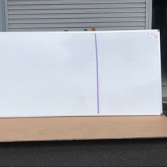 壁掛けホワイトボード